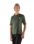 The model is 5' 8" wearing size Medium.